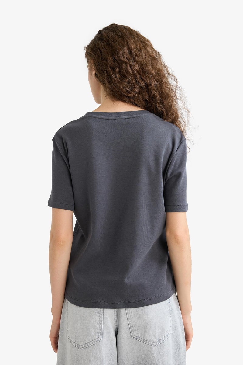 DeFacto Grey Woman Regular Fit Crew Neck Short Sleeve T-Shirt Casual - Image 4
